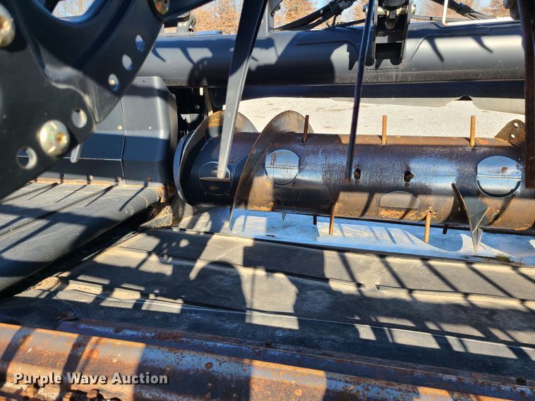 image for item FW9742 2014 MacDon FDS75-S  flex draper head