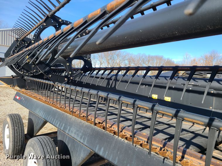 image for item FW9742 2014 MacDon FDS75-S  flex draper head