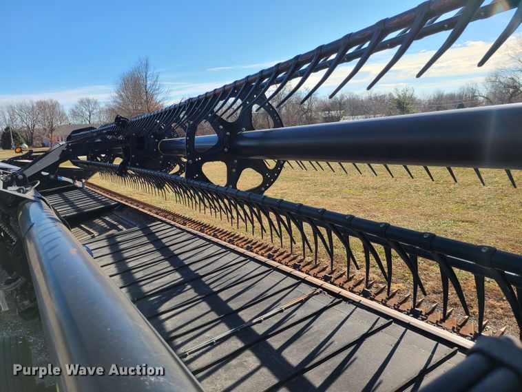 image for item FW9742 2014 MacDon FDS75-S  flex draper head