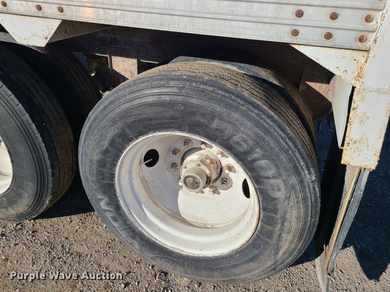 image for item GB9165 1985 Timpte  grain trailer