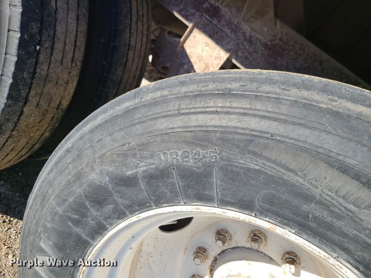 image for item GB9165 1985 Timpte  grain trailer