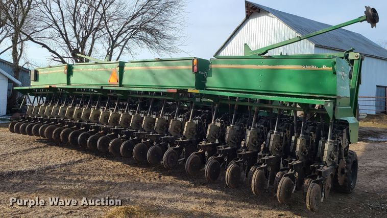 image for item GB9173 Great Plains 3N-3010P  grain drill