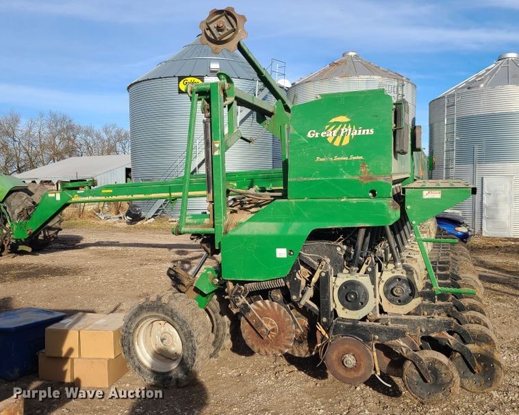 image for item GB9173 Great Plains 3N-3010P  grain drill