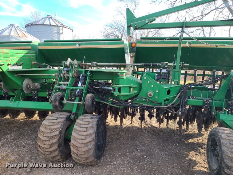 image for item GB9173 Great Plains 3N-3010P  grain drill