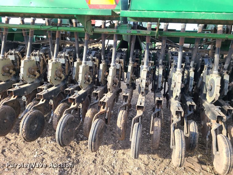 image for item GB9173 Great Plains 3N-3010P  grain drill