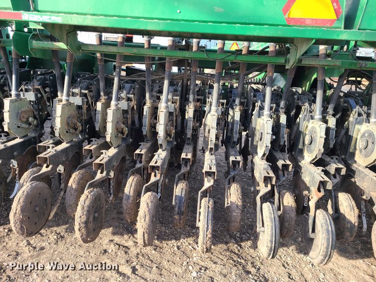image for item GB9173 Great Plains 3N-3010P  grain drill