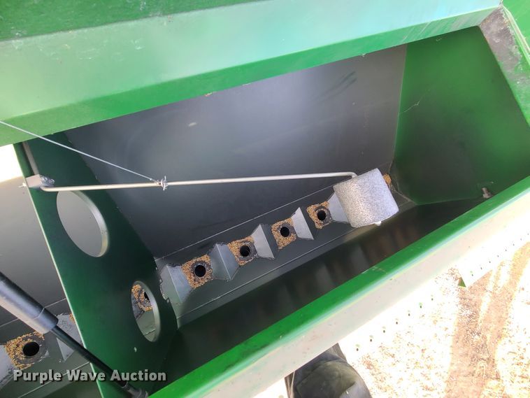 image for item GB9173 Great Plains 3N-3010P  grain drill