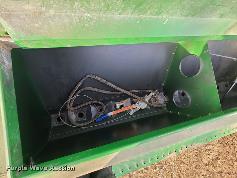 image for item GB9173 Great Plains 3N-3010P  grain drill