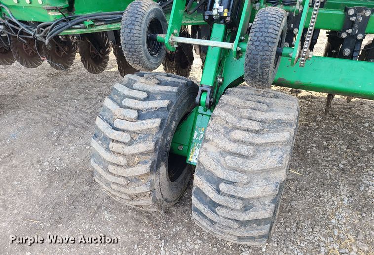 image for item GB9173 Great Plains 3N-3010P  grain drill