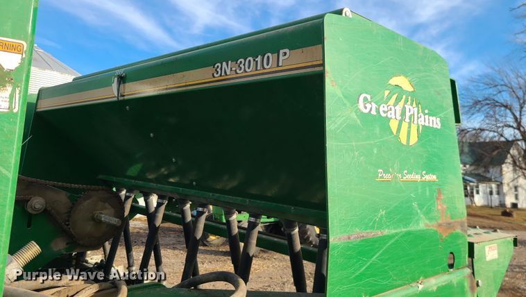 image for item GB9173 Great Plains 3N-3010P  grain drill