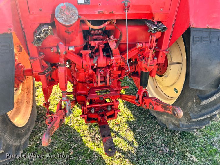 image for item ID9615 Belarus 805  tractor