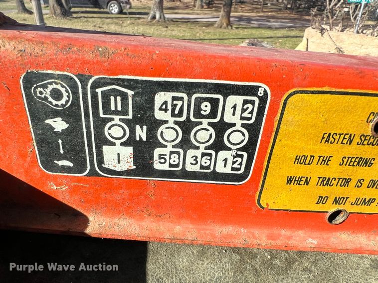 image for item ID9615 Belarus 805  tractor