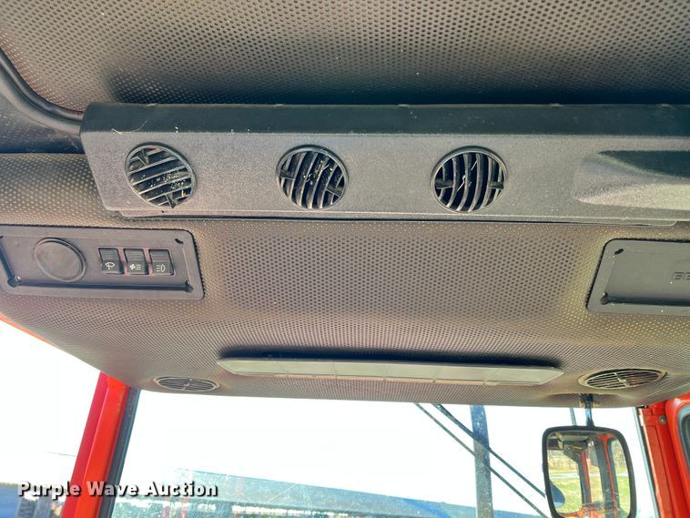 image for item ID9615 Belarus 805  tractor