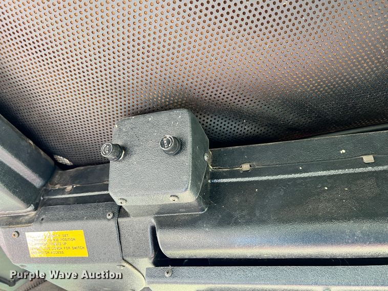 image for item ID9615 Belarus 805  tractor