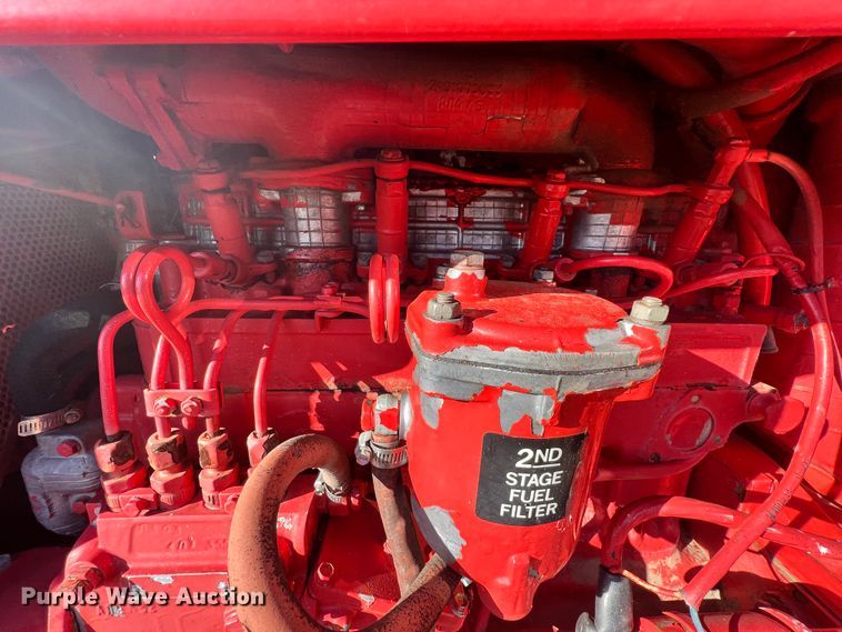 image for item ID9615 Belarus 805  tractor