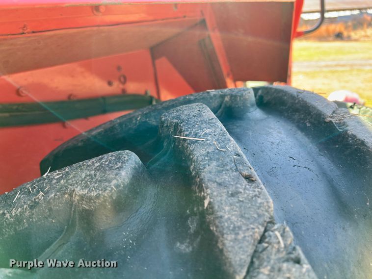 image for item ID9615 Belarus 805  tractor