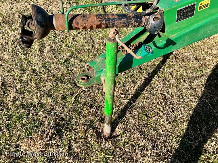 image for item ID9616 1988 John Deere 430  round baler