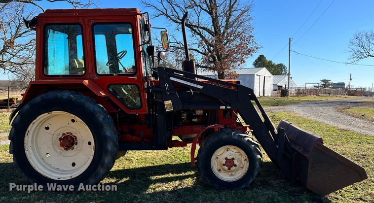 image for item ID9617 Belarus 822  MFWD tractor