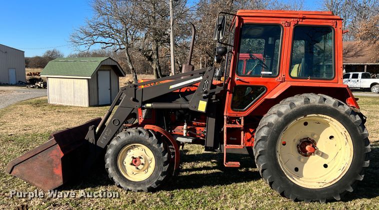 image for item ID9617 Belarus 822  MFWD tractor