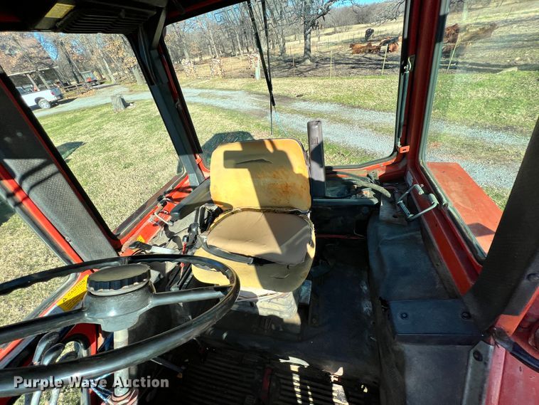 image for item ID9617 Belarus 822  MFWD tractor