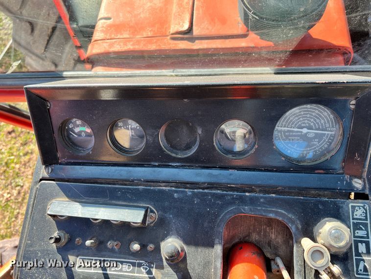 image for item ID9617 Belarus 822  MFWD tractor