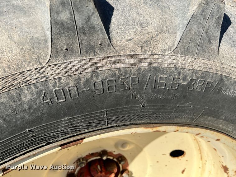 image for item ID9617 Belarus 822  MFWD tractor