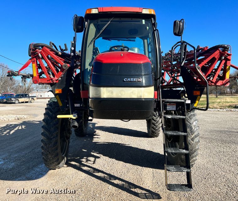 image for item ID9636 2015 Case IH Patriot 3340  sprayer