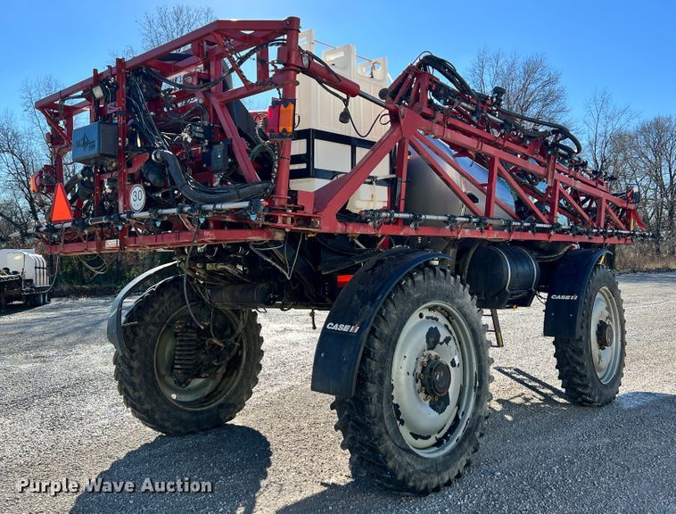 image for item ID9636 2015 Case IH Patriot 3340  sprayer