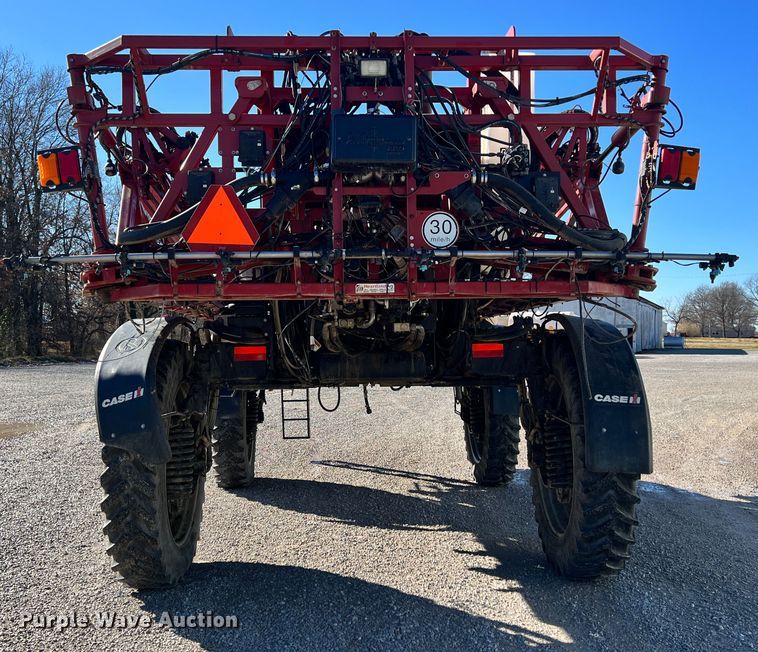 image for item ID9636 2015 Case IH Patriot 3340  sprayer