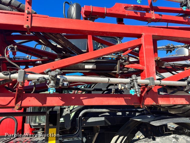 image for item ID9636 2015 Case IH Patriot 3340  sprayer