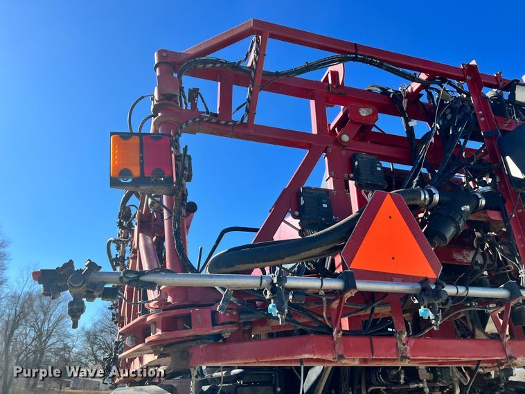 image for item ID9636 2015 Case IH Patriot 3340  sprayer