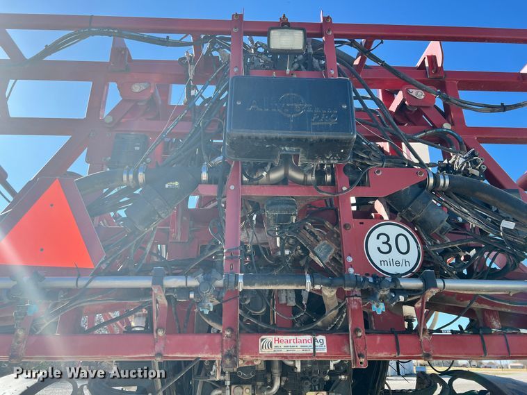 image for item ID9636 2015 Case IH Patriot 3340  sprayer