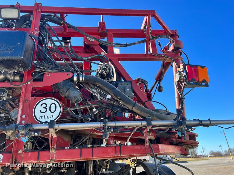 image for item ID9636 2015 Case IH Patriot 3340  sprayer