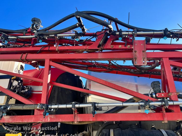 image for item ID9636 2015 Case IH Patriot 3340  sprayer