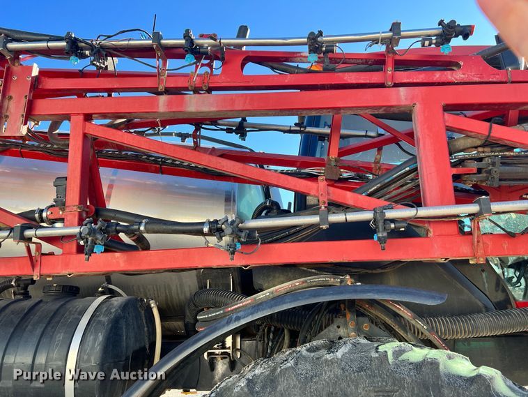 image for item ID9636 2015 Case IH Patriot 3340  sprayer