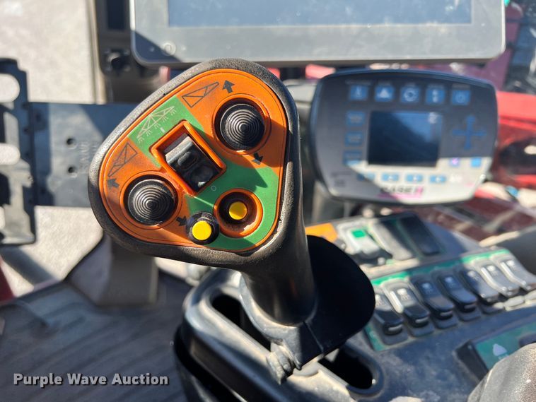 image for item ID9636 2015 Case IH Patriot 3340  sprayer