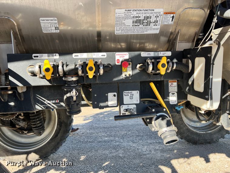 image for item ID9636 2015 Case IH Patriot 3340  sprayer