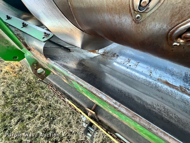 image for item ID9650 1998 John Deere 925  flex head