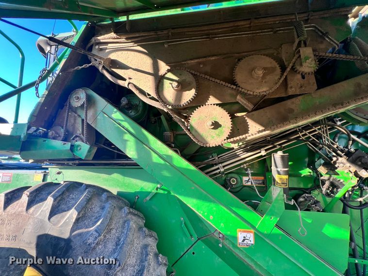 image for item ID9651 1996 John Deere 9600  RWA combine