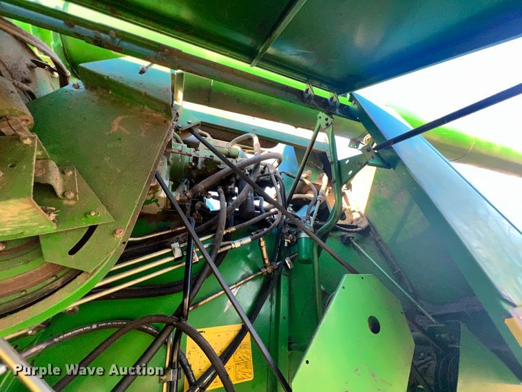 image for item ID9651 1996 John Deere 9600  RWA combine