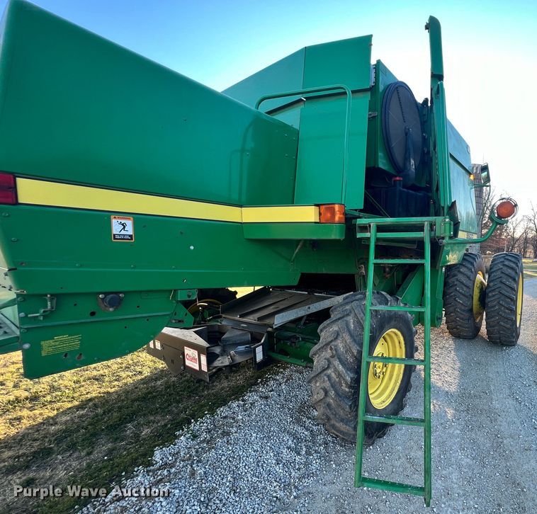 image for item ID9651 1996 John Deere 9600  RWA combine