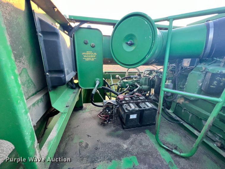 image for item ID9651 1996 John Deere 9600  RWA combine