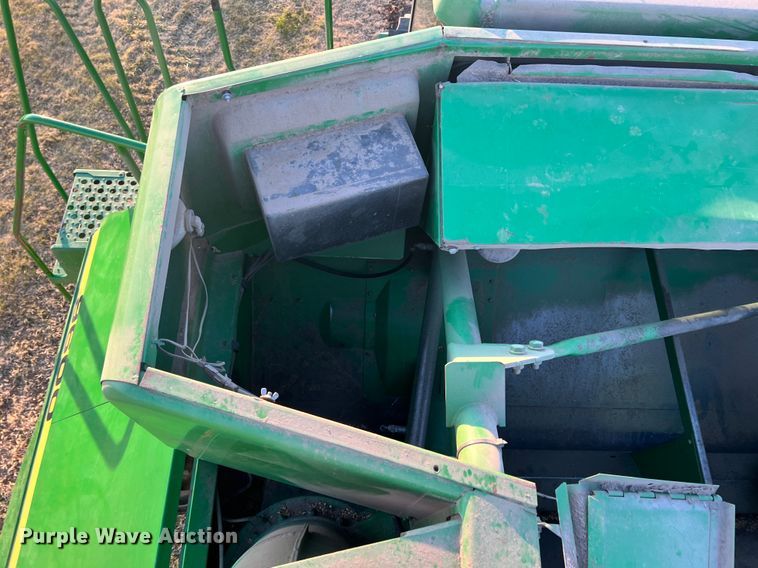 image for item ID9651 1996 John Deere 9600  RWA combine