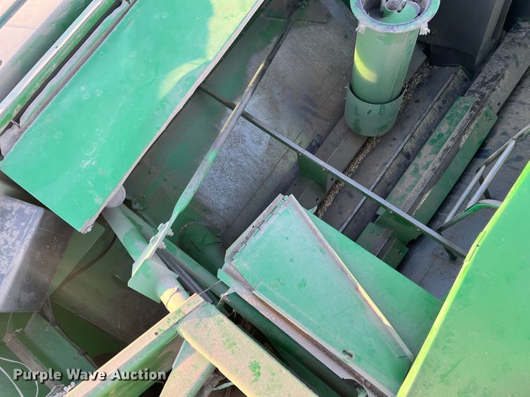 image for item ID9651 1996 John Deere 9600  RWA combine