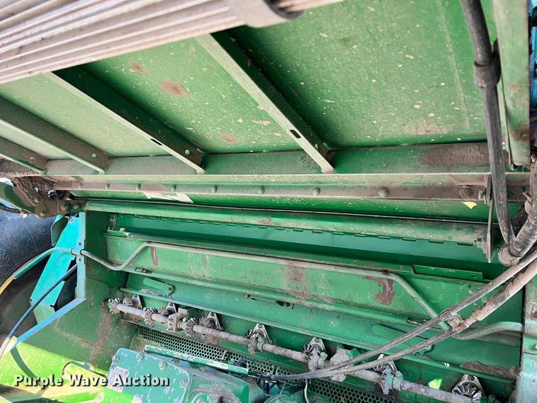 image for item ID9651 1996 John Deere 9600  RWA combine