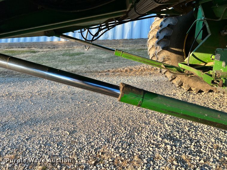 image for item ID9651 1996 John Deere 9600  RWA combine