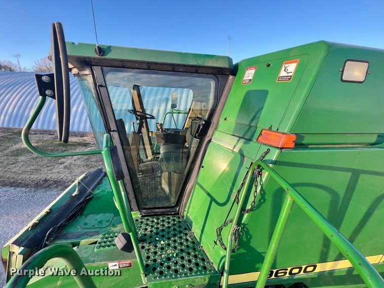 image for item ID9651 1996 John Deere 9600  RWA combine