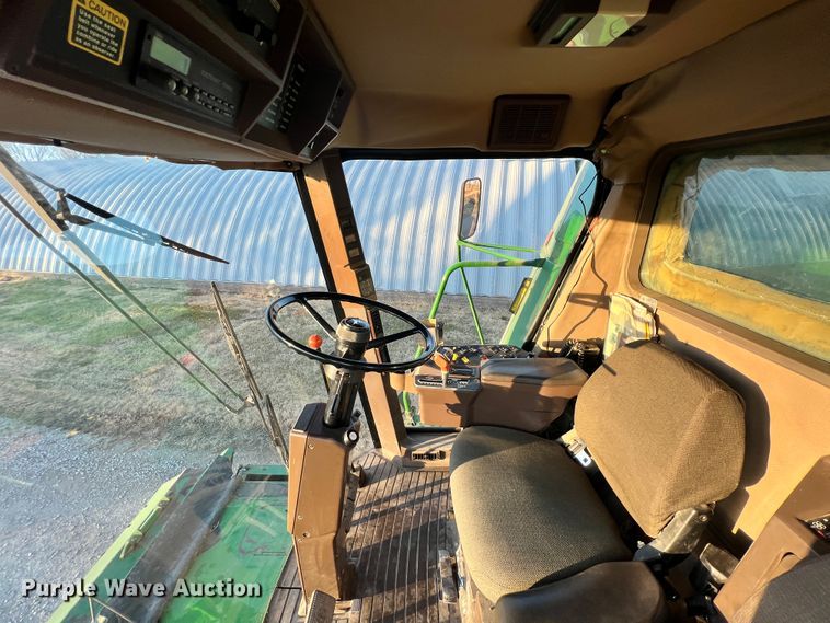 image for item ID9651 1996 John Deere 9600  RWA combine
