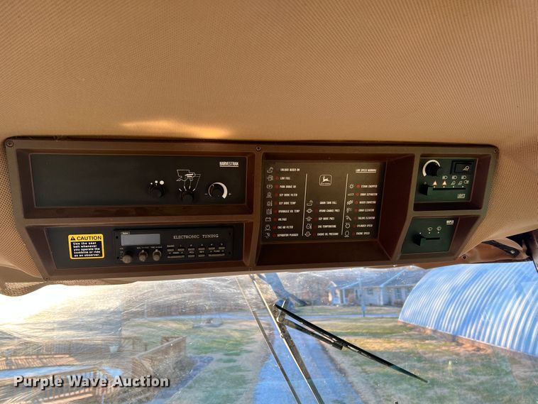 image for item ID9651 1996 John Deere 9600  RWA combine