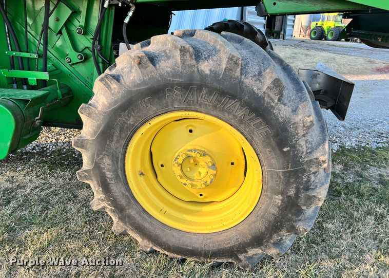 image for item ID9651 1996 John Deere 9600  RWA combine